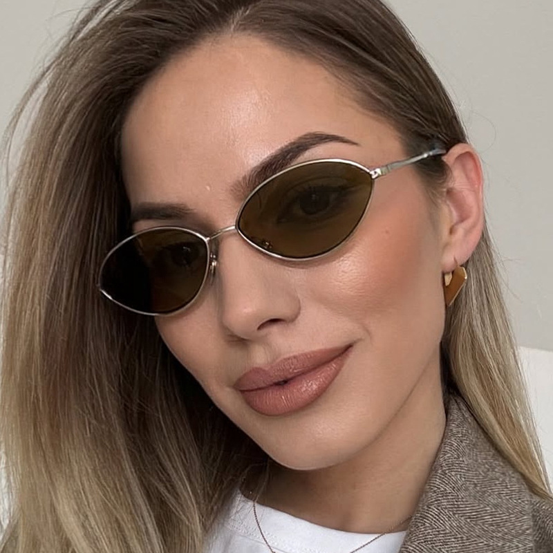 Women Fashion Glasses - Ретро-солнцезащитные очки 