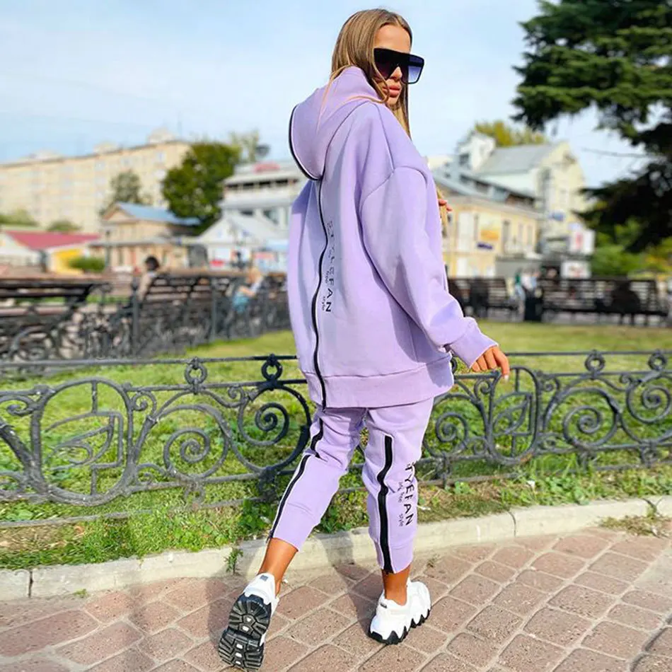 Женский модный костюм 2025: св – обзор и цена Women'S Fashion Trends Autumn 2025